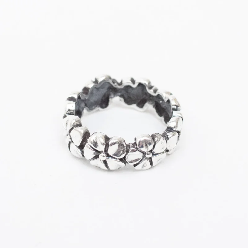 Luxury Bridal Rings-Oxidized Silver Stacked Flower Band