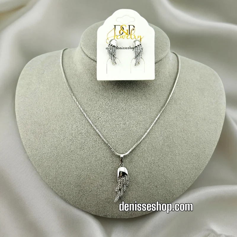 SILVER ANGEL WINGS NECKLACE C41