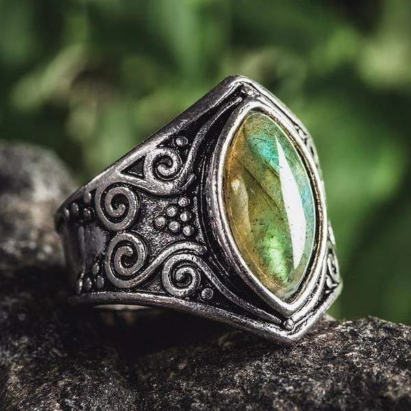 Unique Wedding Ring Bands-Awakening Labradorite Ring