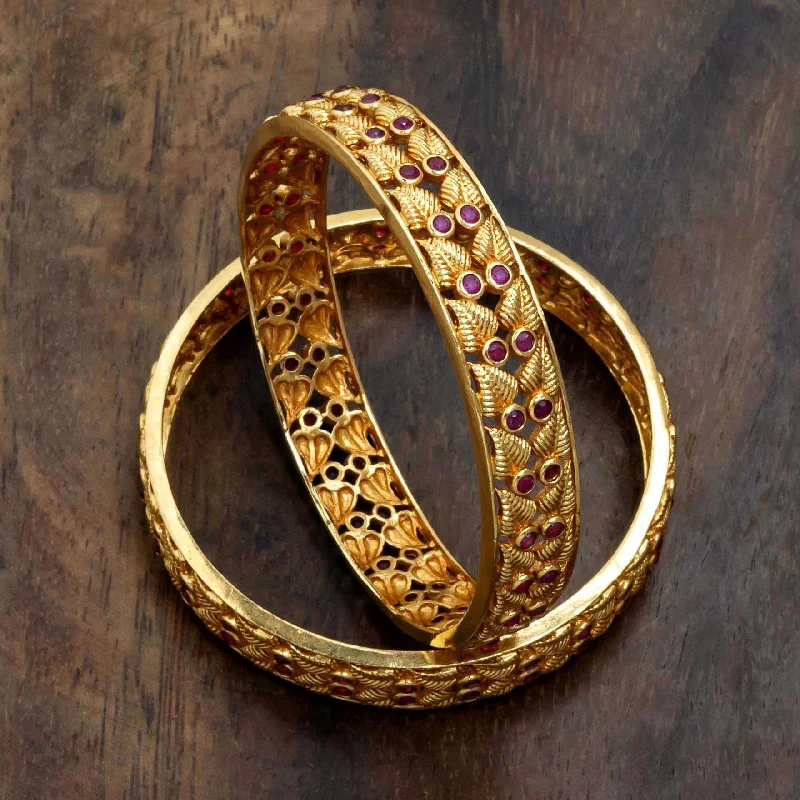 Traditional Gold Wedding Bangles-Gold Bangle PSGRBSR2R-24-003