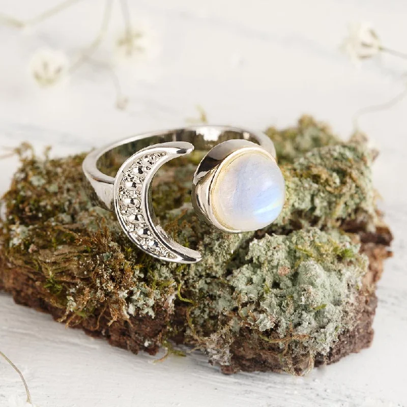 Bohemian Style Rings-Young Moon Moonstone Ring